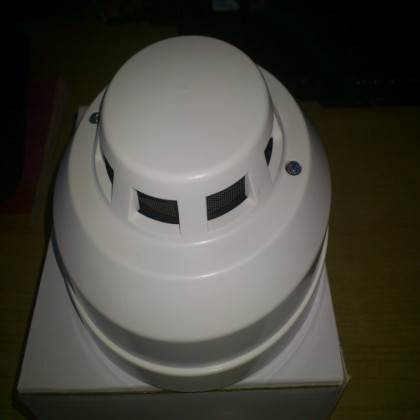 Đầu báo khói SD 412